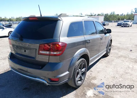 2018 Dodge Journey Crossroad Awd z USA, uszkodzony, nr VIN 3C4PDDGG7JT511190